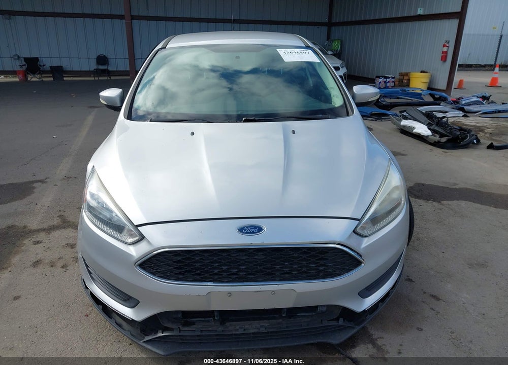 2015 FORD FOCUS SE VIN: 1FADP3K26FL380245