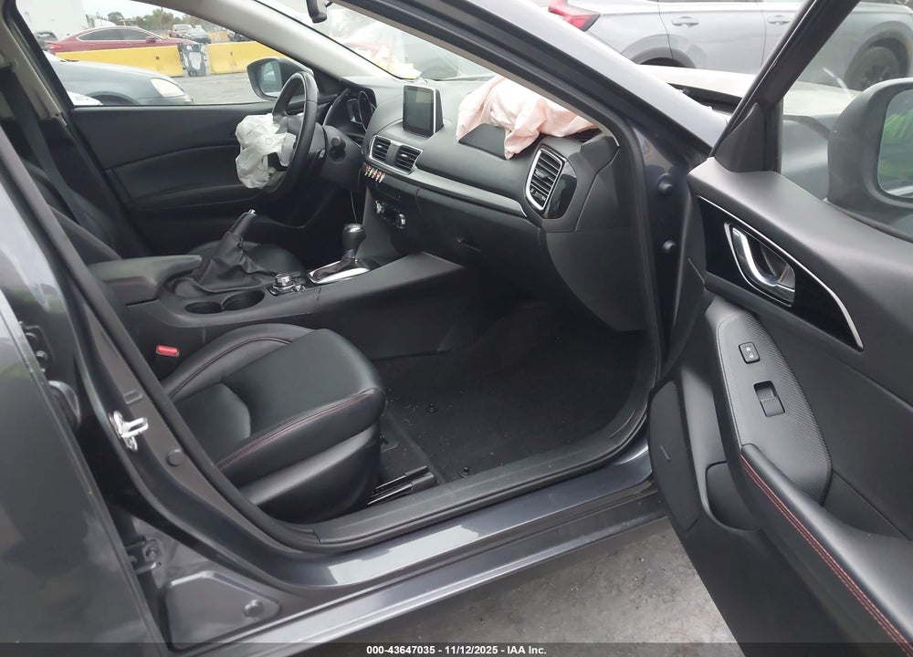 2016 MAZDA 3 S TOURING VIN: JM1BM1W34G1345542