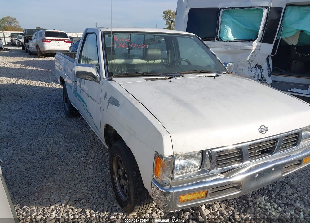 1994 NISSAN TRUCK XE VIN: 1N6SD11SXRC407223