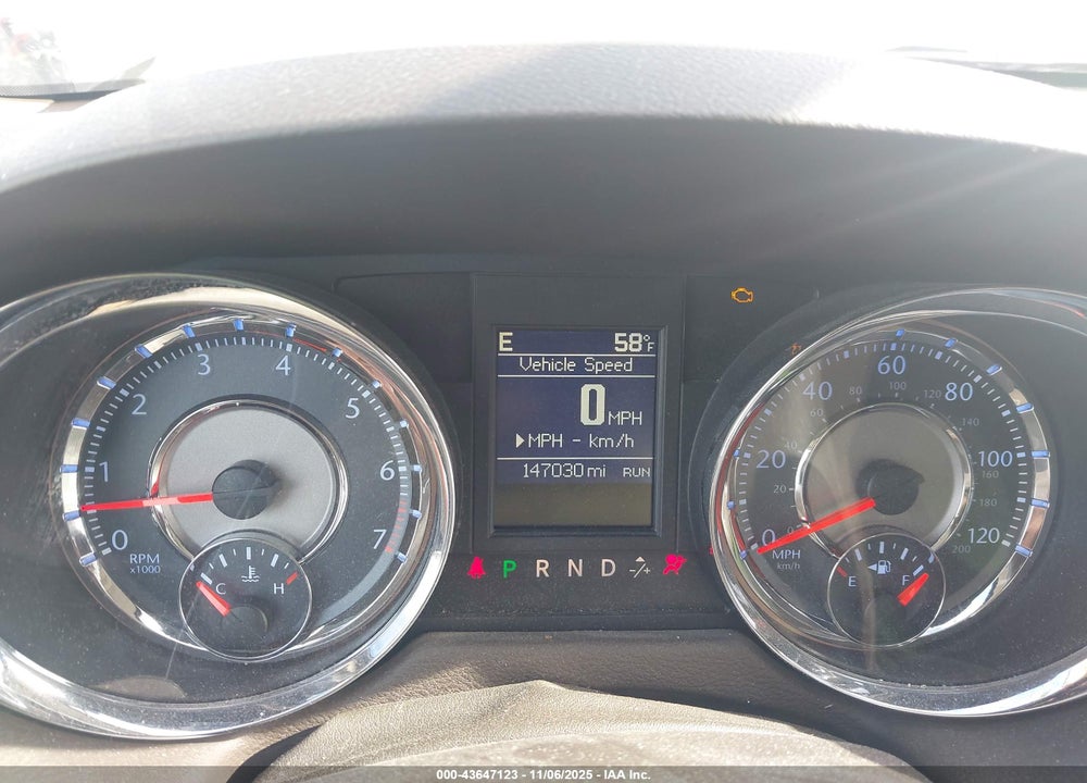 2015 CHRYSLER TOWN & COUNTRY TOURING VIN: 2C4RC1BG0FR520258