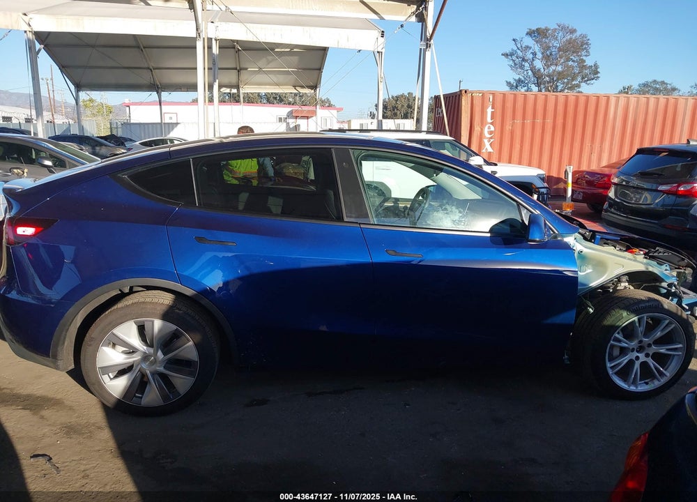 2023 TESLA MODEL Y AWD/LONG RANGE DUAL MOTOR ALL-WHEEL DRIVE VIN: 7SAYGDEEXPA032489