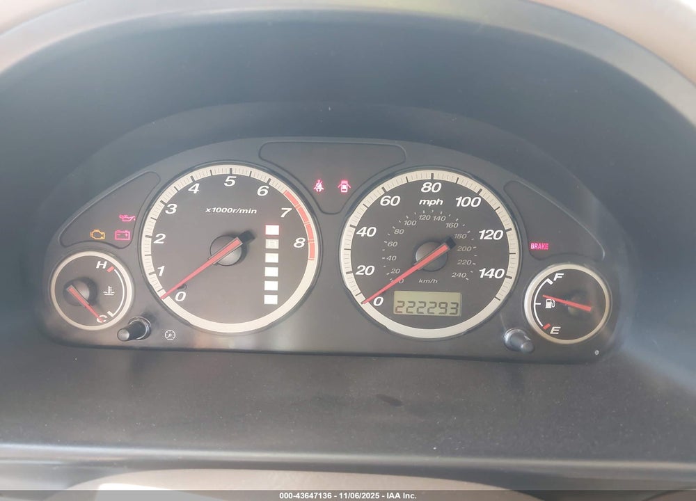 2002 HONDA CR-V LX VIN: JHLRD68442C019872