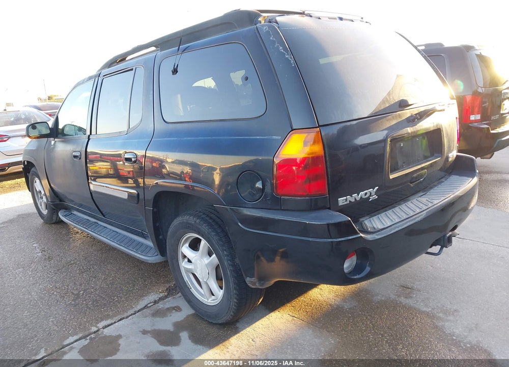 2003 GMC ENVOY XL SLT VIN: 1GKES16S636143409