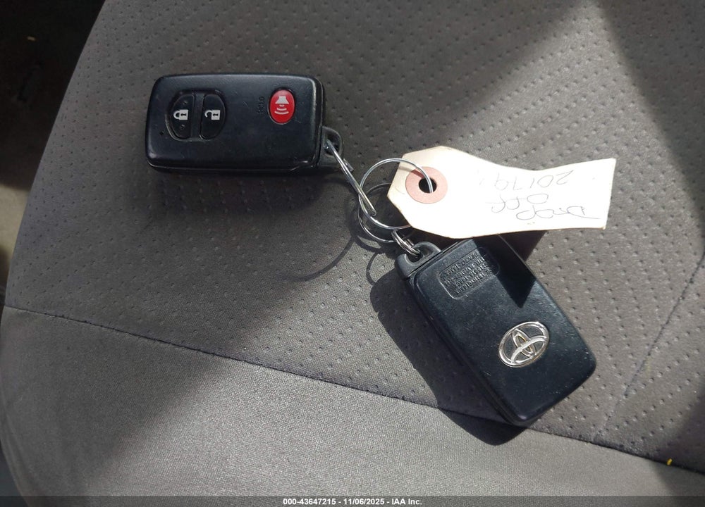 2010 TOYOTA PRIUS II VIN: JTDKN3DU2A0125429