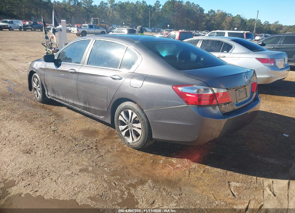 2015 HONDA ACCORD LX VIN: 1HGCR2F38FA063156