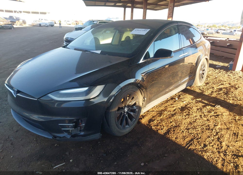 2016 TESLA MODEL X VIN: 5YJXCBE27GF027090