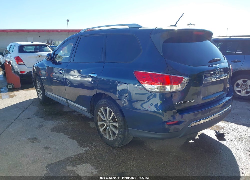 2014 NISSAN PATHFINDER SL VIN: 5N1AR2MN9EC629592