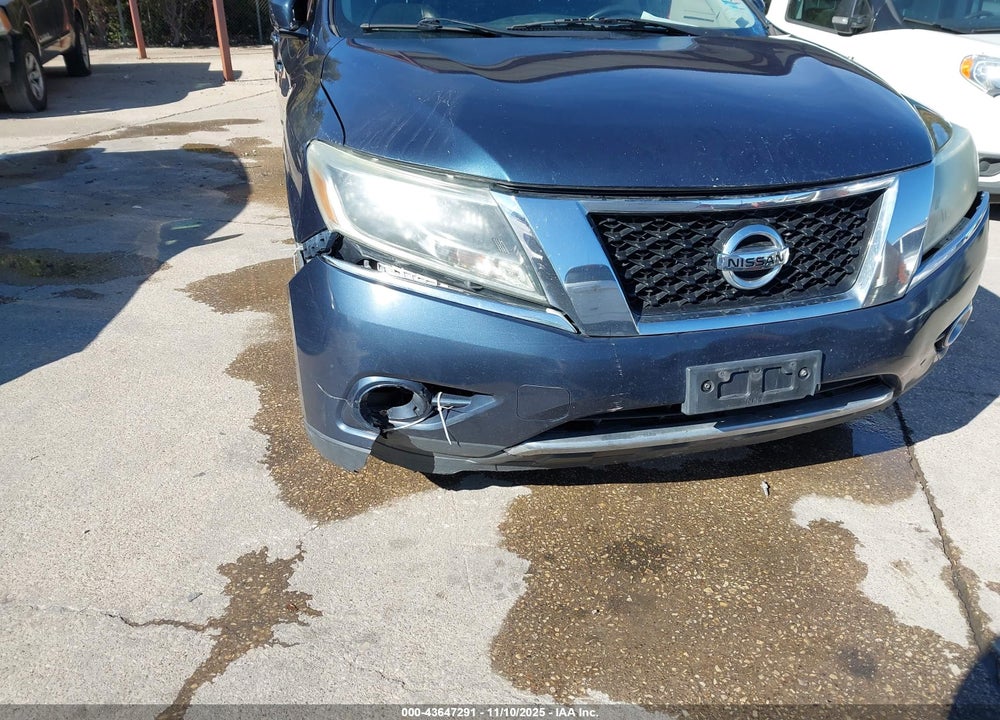 2014 NISSAN PATHFINDER SL VIN: 5N1AR2MN9EC629592