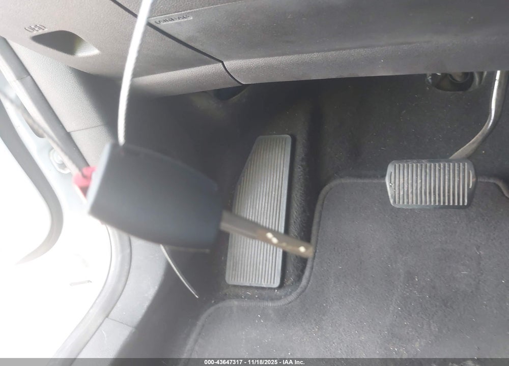 2015 FORD ESCAPE S VIN: 1FMCU0F77FUB91239