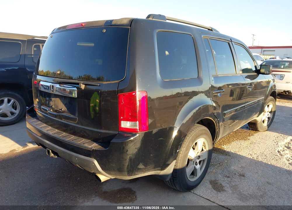 2010 HONDA PILOT EX-L VIN: 5FNYF3H54AB010200