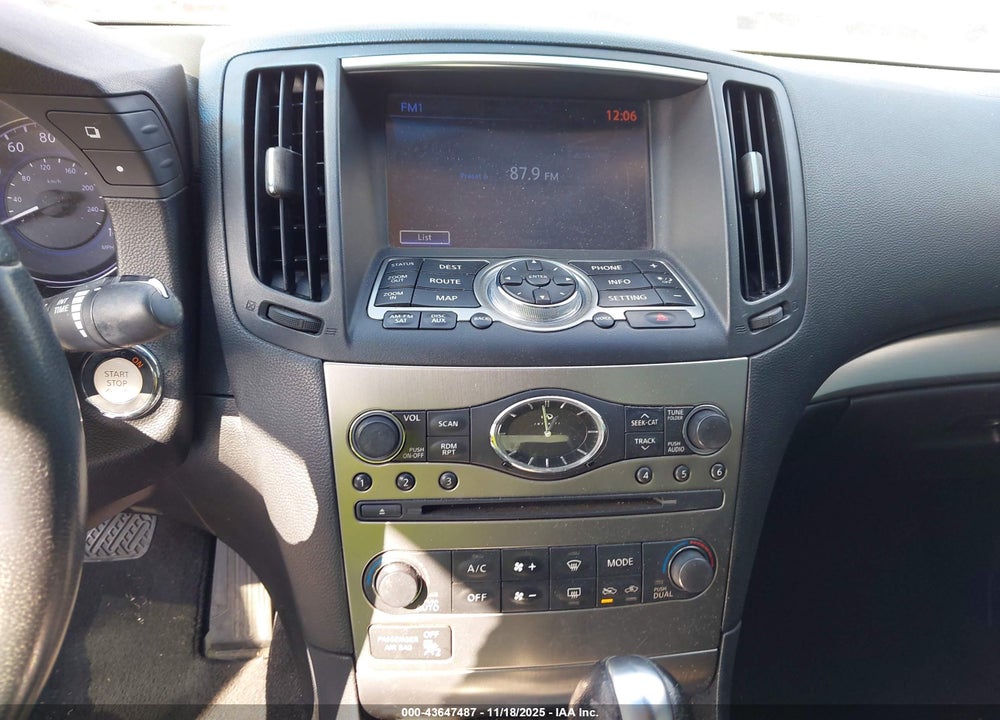 2015 INFINITI Q40 VIN: JN1CV6AP7FM503591