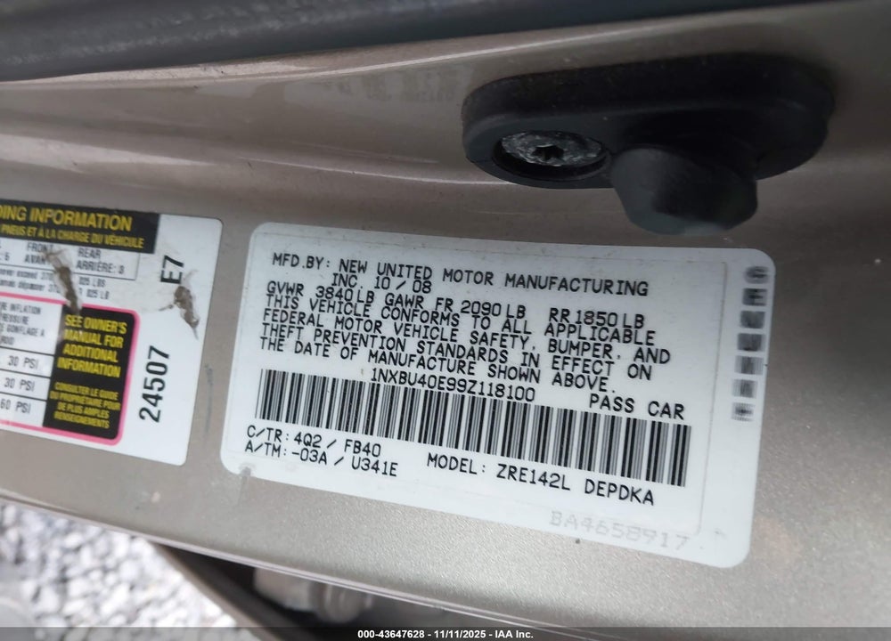 2009 TOYOTA COROLLA LE VIN: 1NXBU40E99Z118100