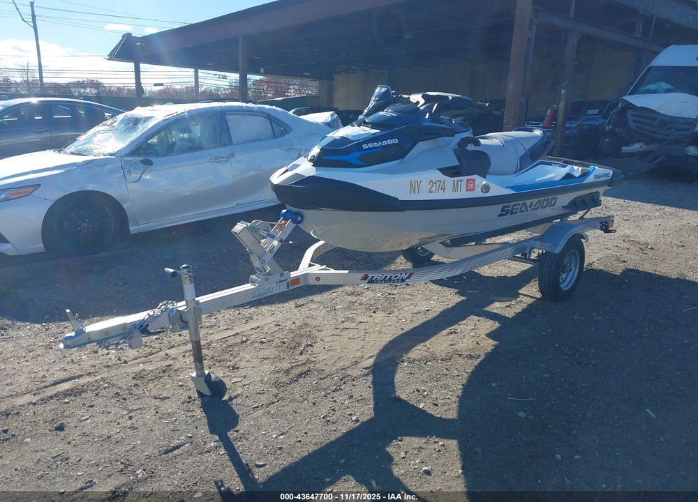2022 SEADOO OTHER VIN: YDVA8428E222