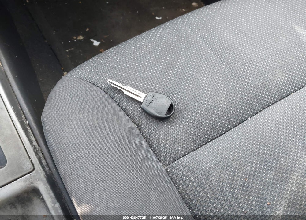 2007 CHEVROLET AVEO VIN: KL1TD56607B115908