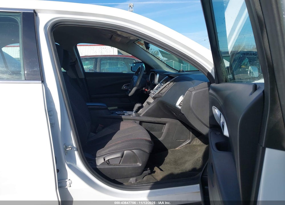 2017 CHEVROLET EQUINOX VIN: 2GNALBEKXH1566076