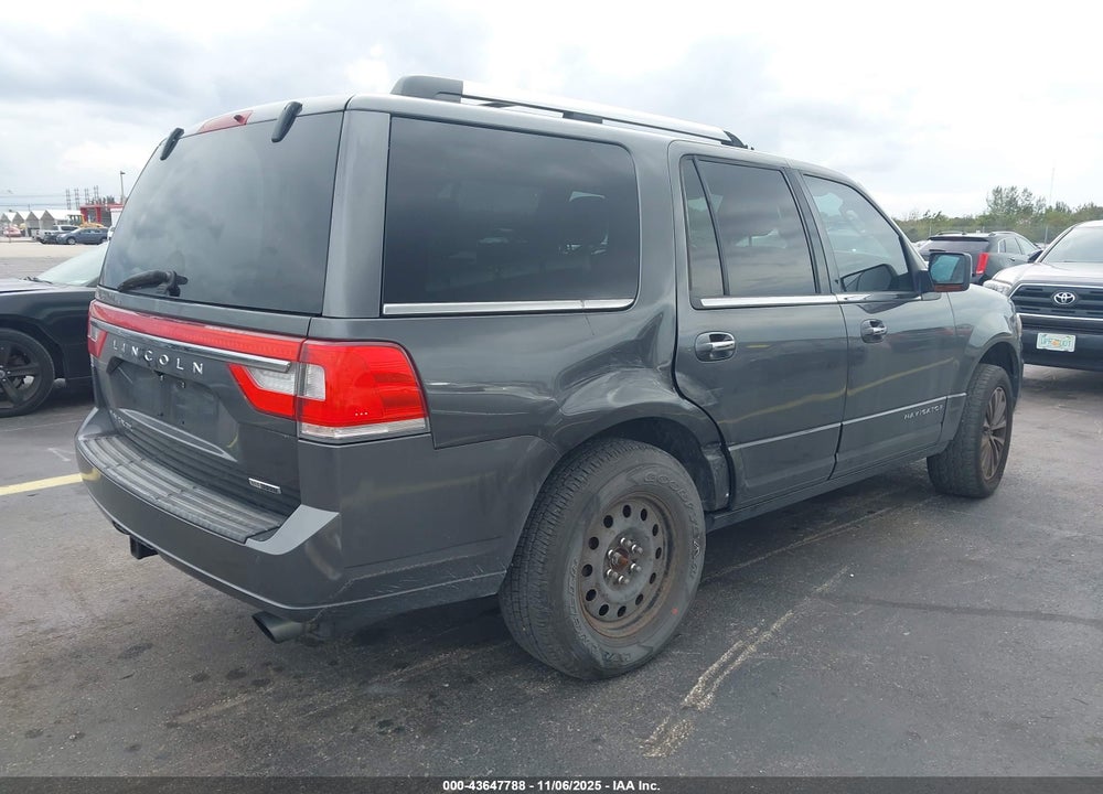 2015 LINCOLN NAVIGATOR VIN: 5LMJJ2HTXFEJ09582