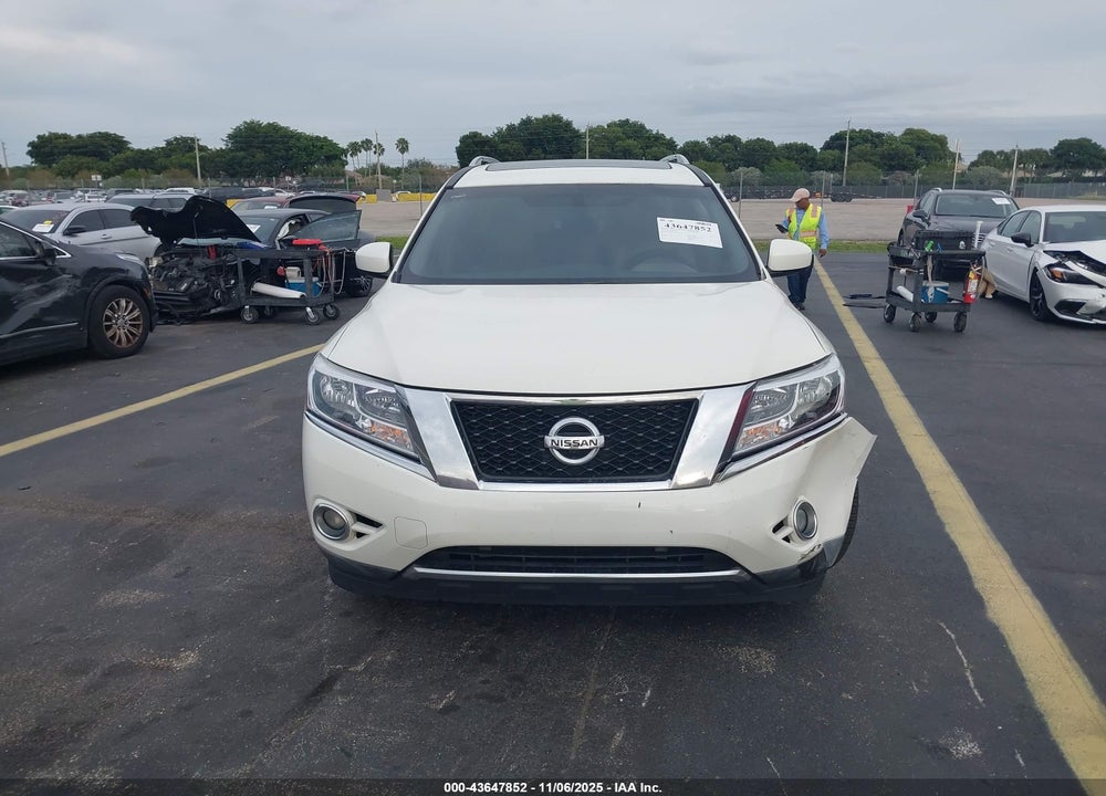 2015 NISSAN PATHFINDER PLATINUM VIN: 5N1AR2MN3FC618069