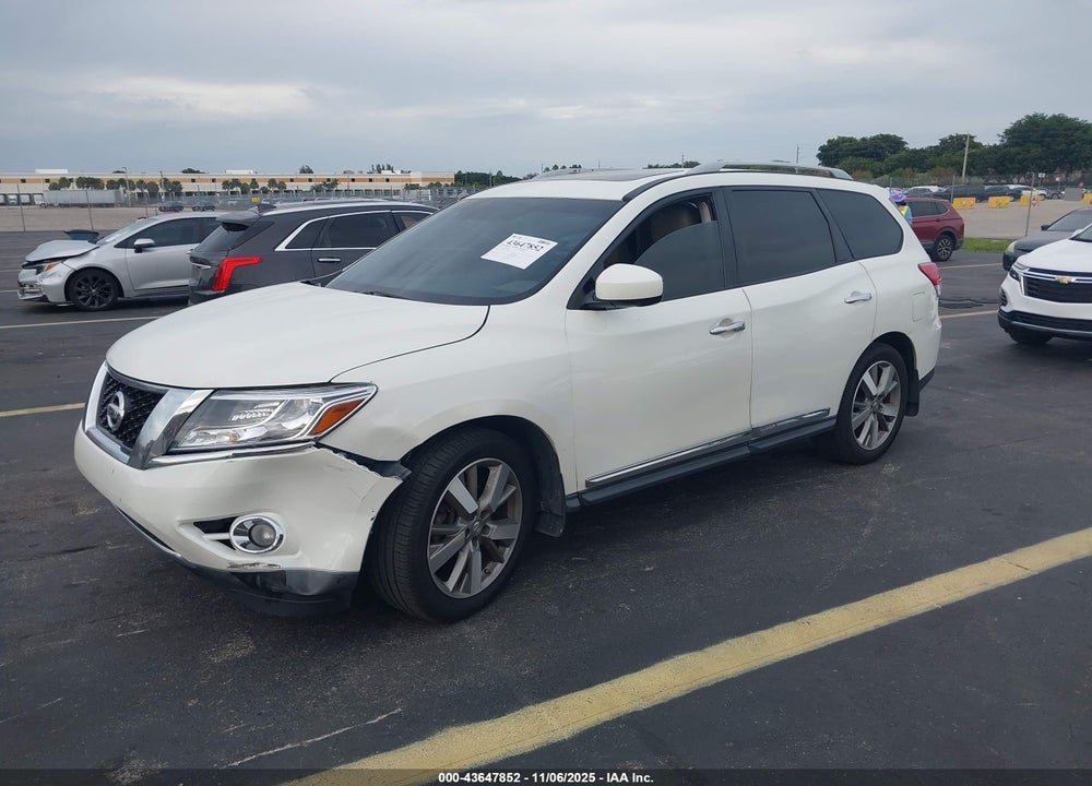 2015 NISSAN PATHFINDER PLATINUM VIN: 5N1AR2MN3FC618069