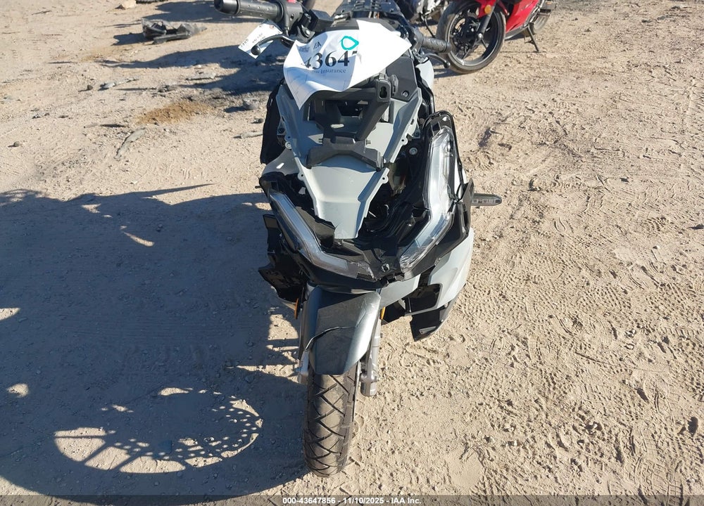 2026 HONDA ADV160 A VIN: MLHKF5450T5200116