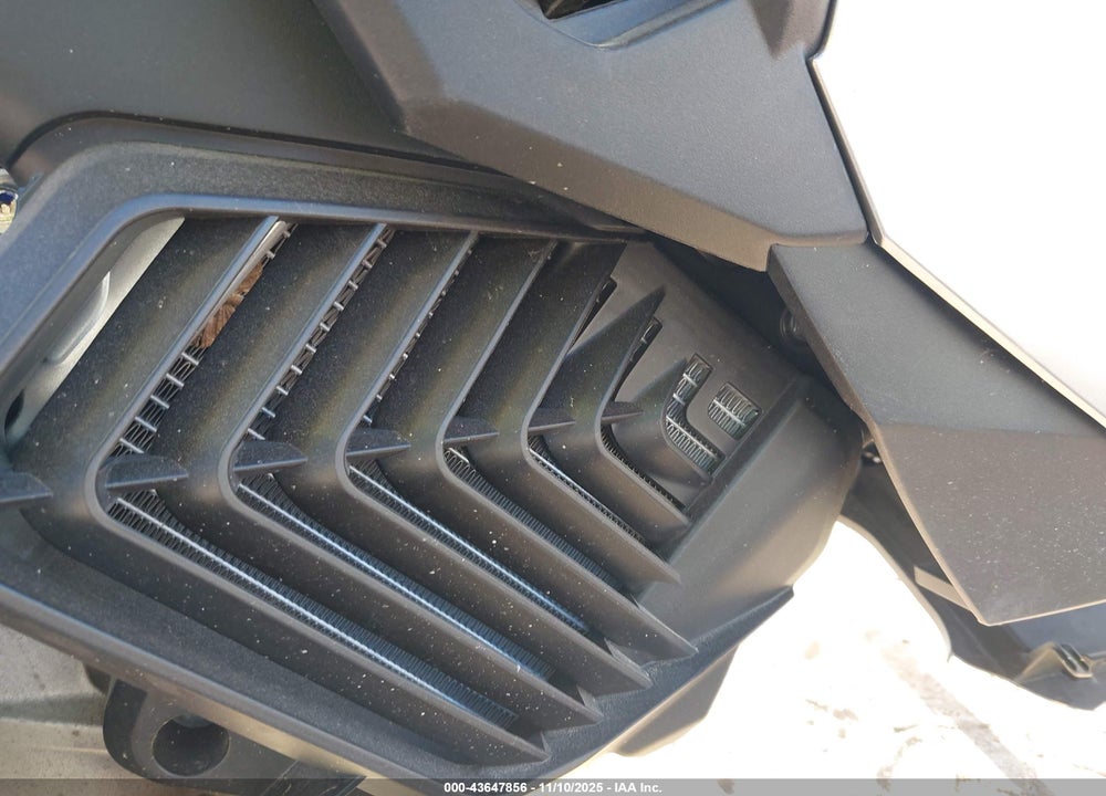 2026 HONDA ADV160 A VIN: MLHKF5450T5200116