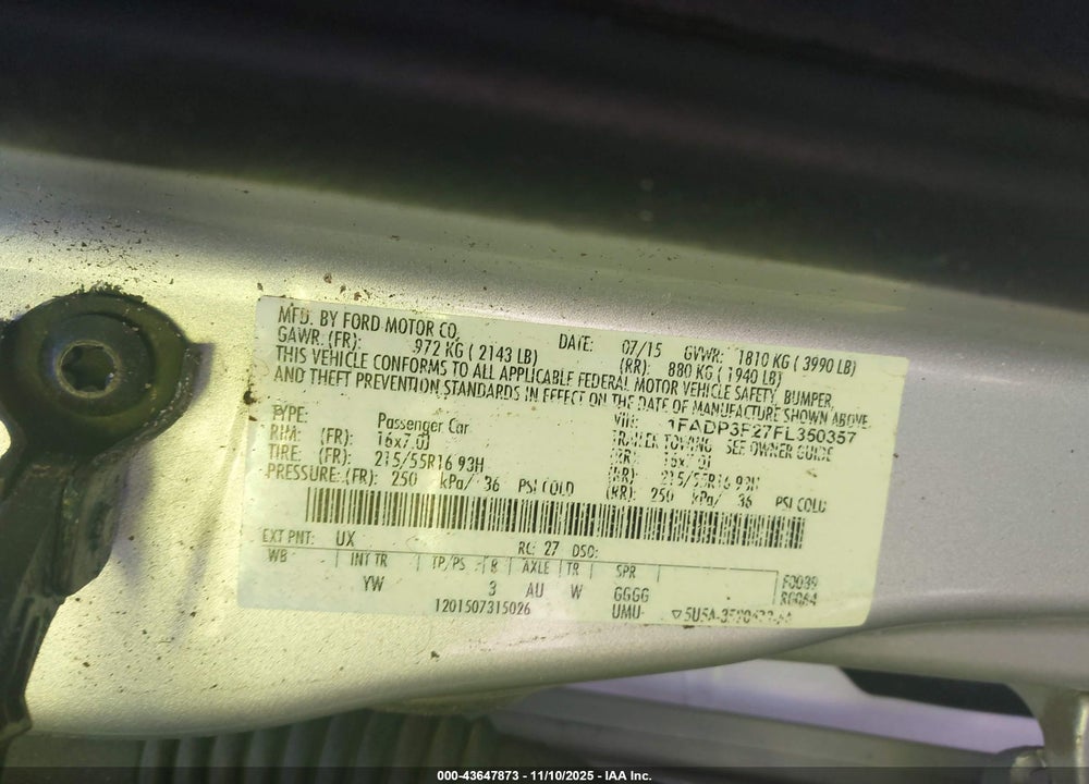 2015 FORD FOCUS SE VIN: 1FADP3F27FL350357