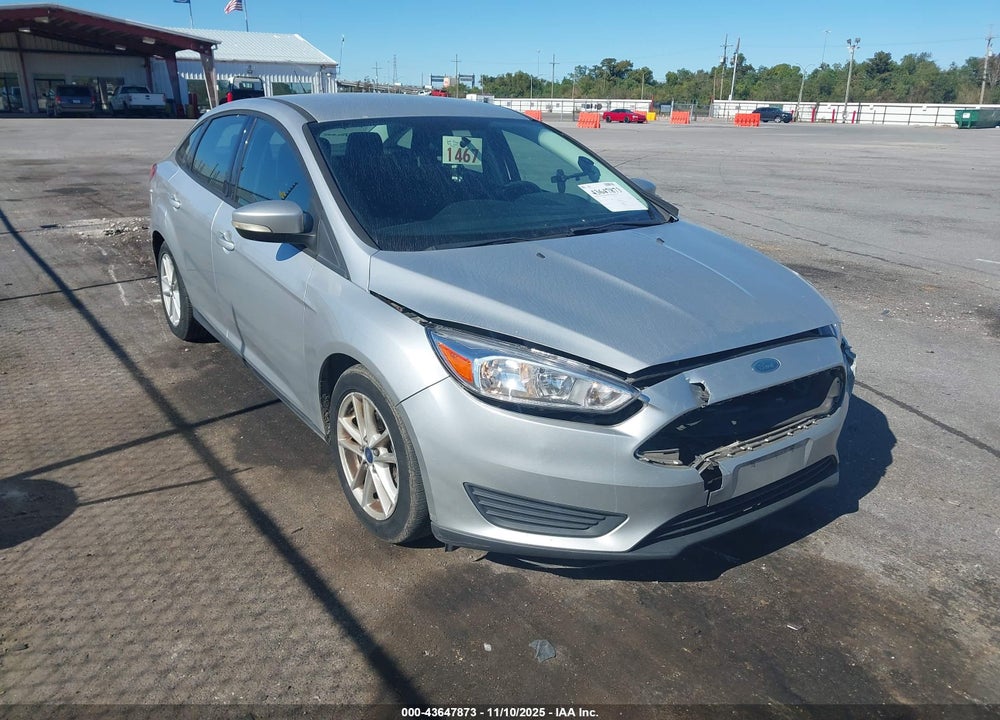 2015 FORD FOCUS SE VIN: 1FADP3F27FL350357