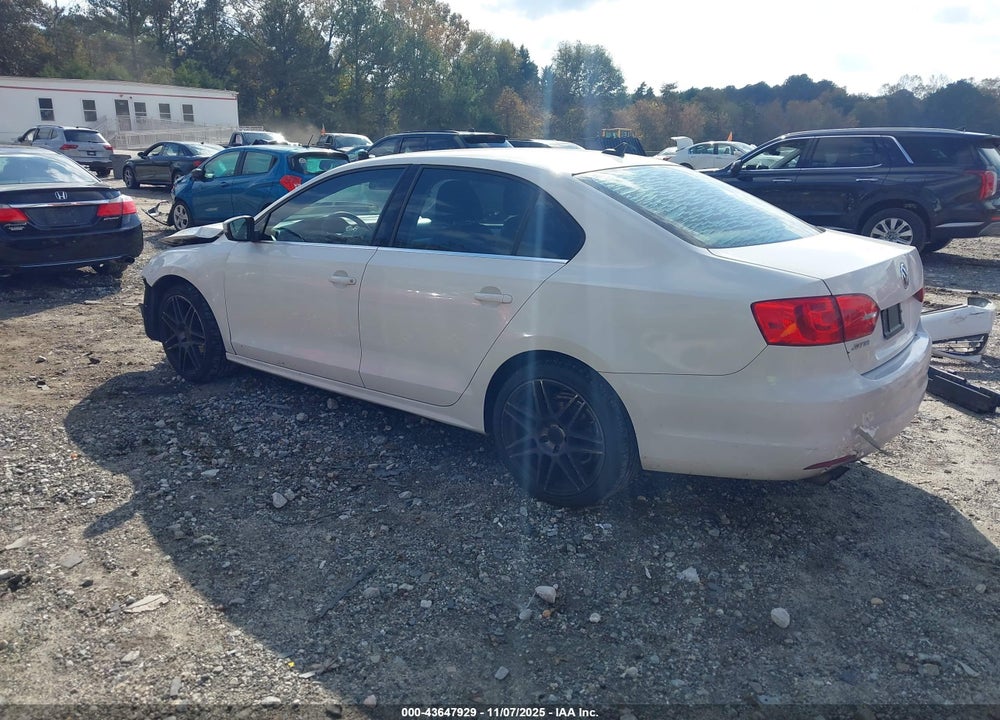 2014 VOLKSWAGEN JETTA 1.8T SE VIN: 3VWD07AJ0EM222427