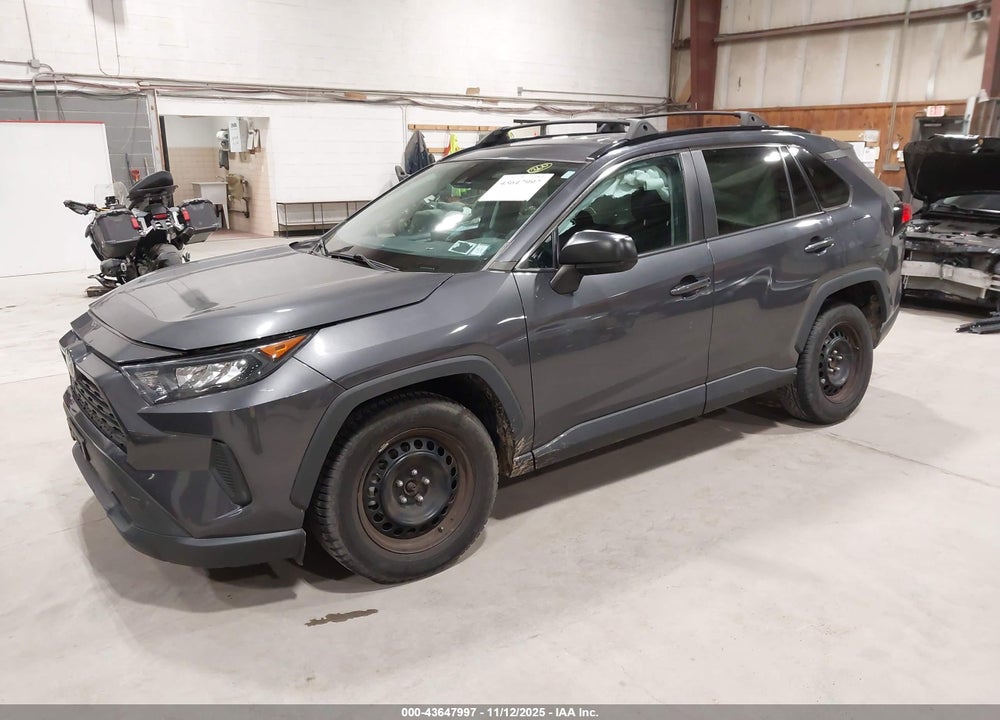 2019 TOYOTA RAV4 VIN: 2T3H1RFV0KW044926