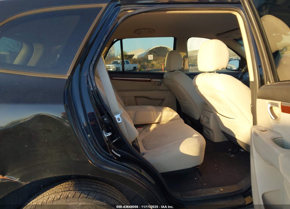 2009 HYUNDAI SANTA FE GLS VIN: 5NMSG73D39H265228