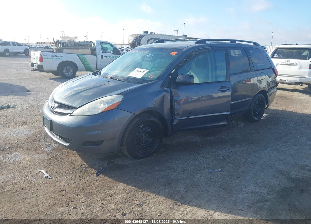 2008 TOYOTA SIENNA LE VIN: 5TDZK23C58S211271