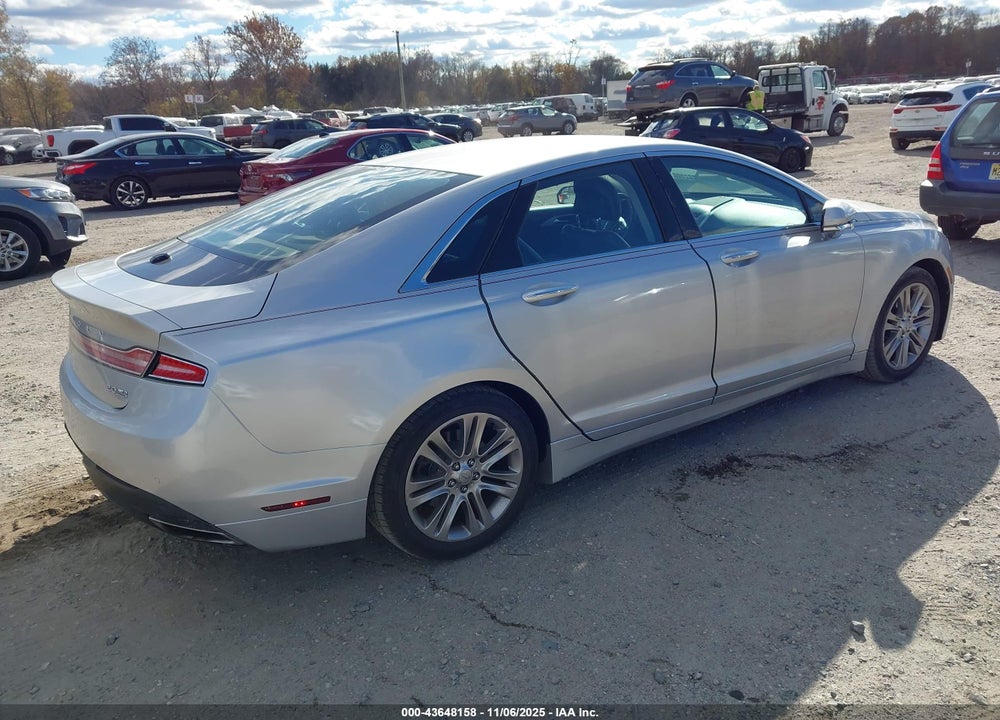 2013 LINCOLN MKZ VIN: 3LN6L2J98DR806082