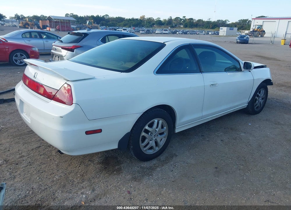 2001 HONDA ACCORD 3.0 EX VIN: 1HGCG225X1A024400
