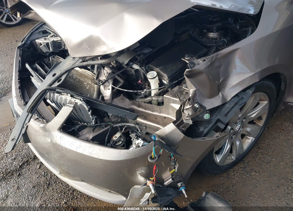 2010 BUICK LACROSSE CXL VIN: 1G4GC5EG1AF238264