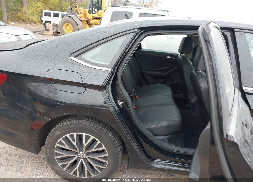 2019 VOLKSWAGEN JETTA 1.4T R-LINE/1.4T S/SE VIN: 3VWCB7BU7KM163273
