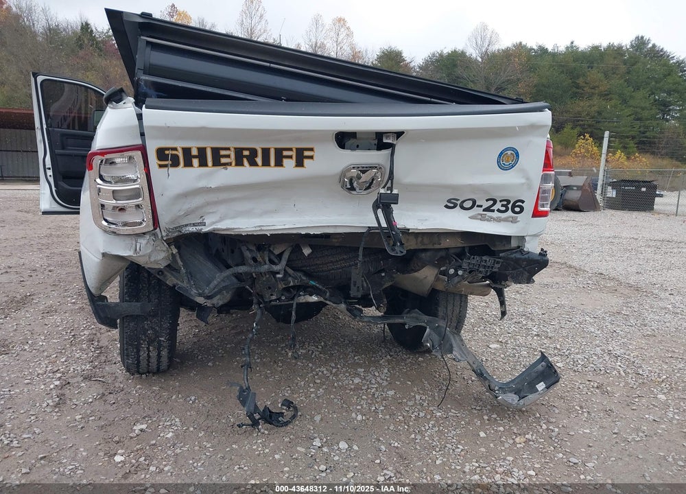 2024 RAM 2500 TRADESMAN 4X4 6'4 BOX VIN: 3C6UR5CJ5RG152008