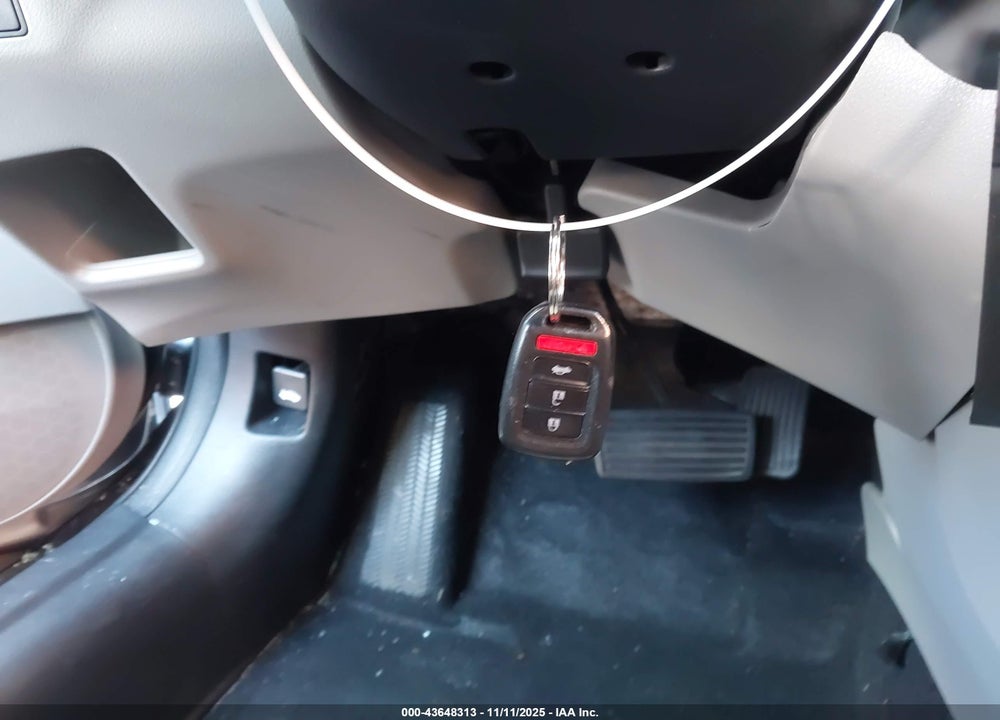 2014 HONDA CIVIC VIN: 19XFB2F50EE076285