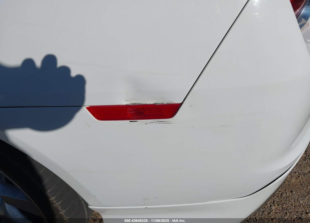 2011 CHEVROLET CAMARO 2LT VIN: 2G1FC1ED5B9137021