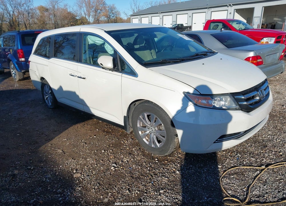 2016 HONDA ODYSSEY SE VIN: 5FNRL5H38GB056533