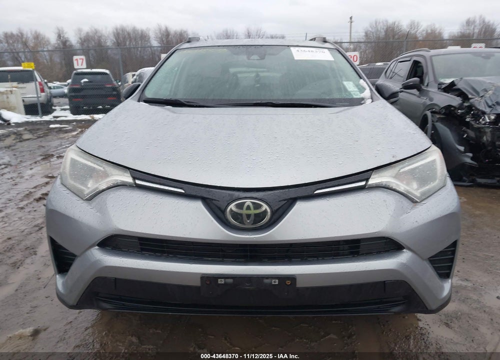 2018 TOYOTA RAV4 LE VIN: 2T3BFREV4JW714260