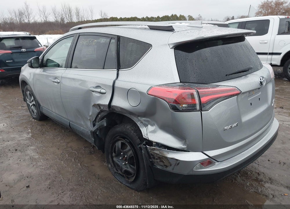 2018 TOYOTA RAV4 LE VIN: 2T3BFREV4JW714260