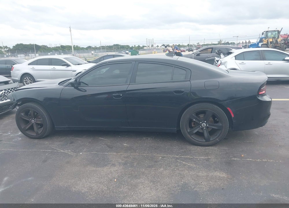 2017 DODGE CHARGER SXT RWD VIN: 2C3CDXHGXHH515398