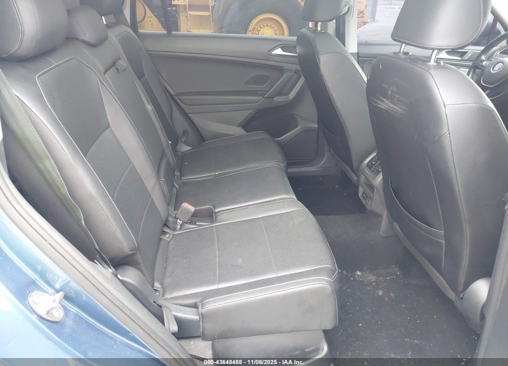 2019 VOLKSWAGEN TIGUAN 2.0T SE/2.0T SEL/2.0T SEL R-LINE/2.0T SEL R-LINE BLACK VIN: 3VV2B7AX6KM135430