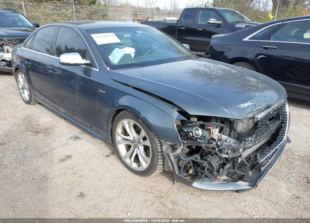 2011 AUDI S4 3.0 PREMIUM PLUS VIN: WAUKGAFL6BA114851