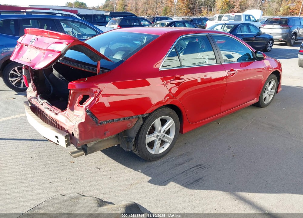 2014 TOYOTA CAMRY SE VIN: 4T1BF1FKXEU805019