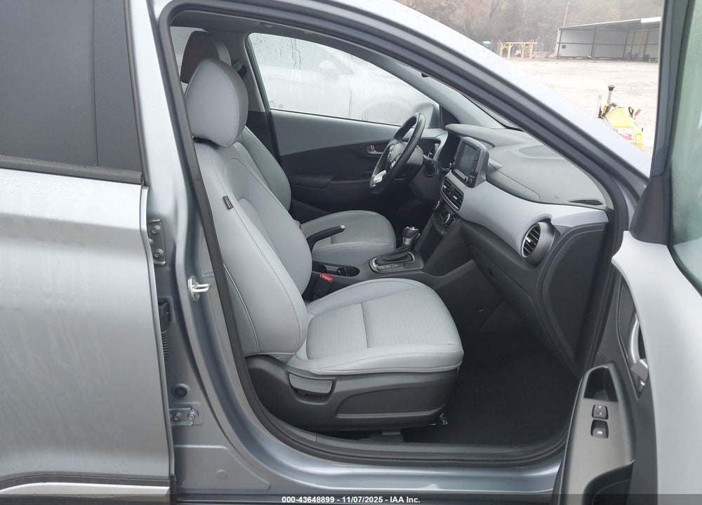 2021 HYUNDAI KONA LIMITED VIN: KM8K33A51MU667455