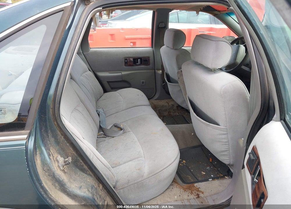 1996 CHEVROLET CAPRICE CLASSIC VIN: 1G1BL52W6TR163503