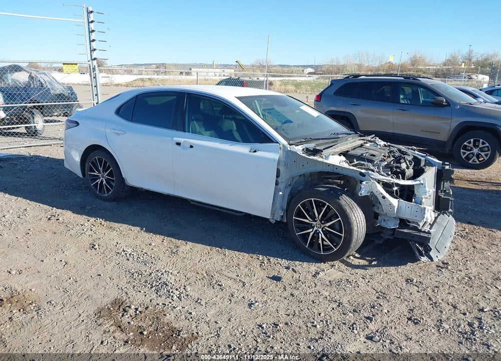2021 TOYOTA CAMRY SE VIN: 4T1G11AKXMU425303