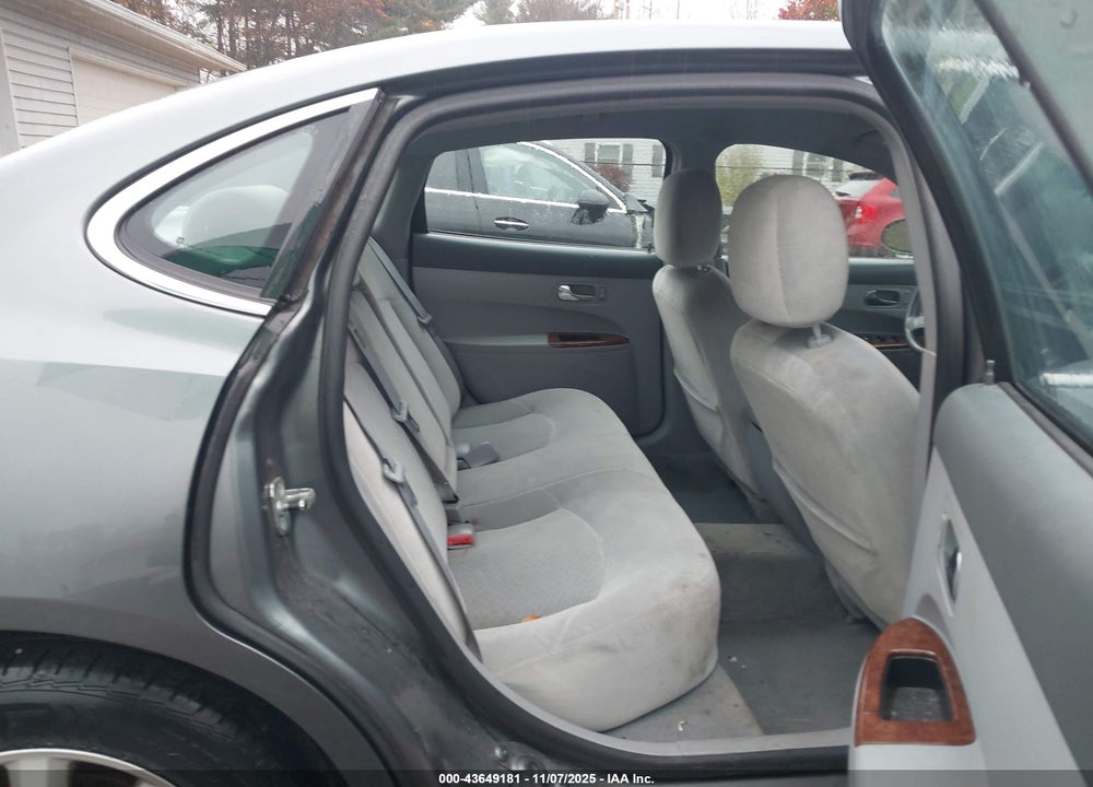 2005 BUICK LACROSSE CX VIN: 2G4WC532451230790