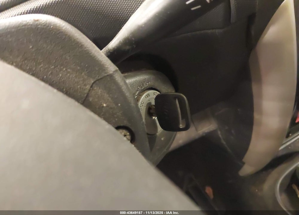 2005 SCION XA VIN: JTKKT624450117499