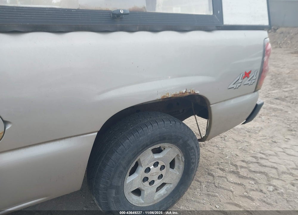 2007 CHEVROLET SILVERADO 1500 CLASSIC LT1 VIN: 1GCEK19B87Z169747